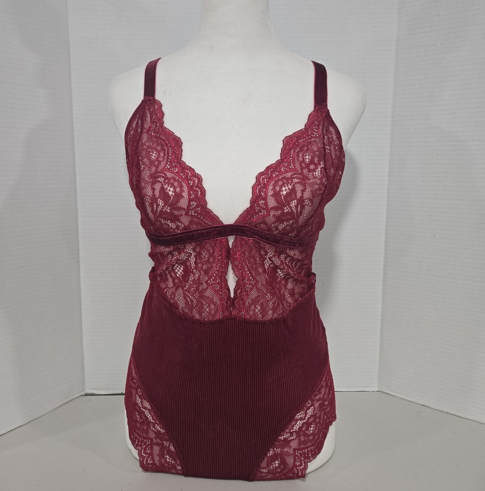 NWT Burgundy Lace Velvet Sheer Lingerie Bodysuit Stretch Bridal Small Sexy - Picture 2 of 6